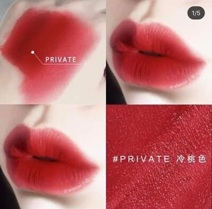 Private – Đỏ lạnh quyến rũ
