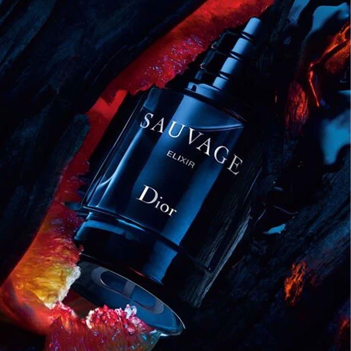 Mùi hương thanh lịch đẳng cấp của Dior Sauvage Elixir